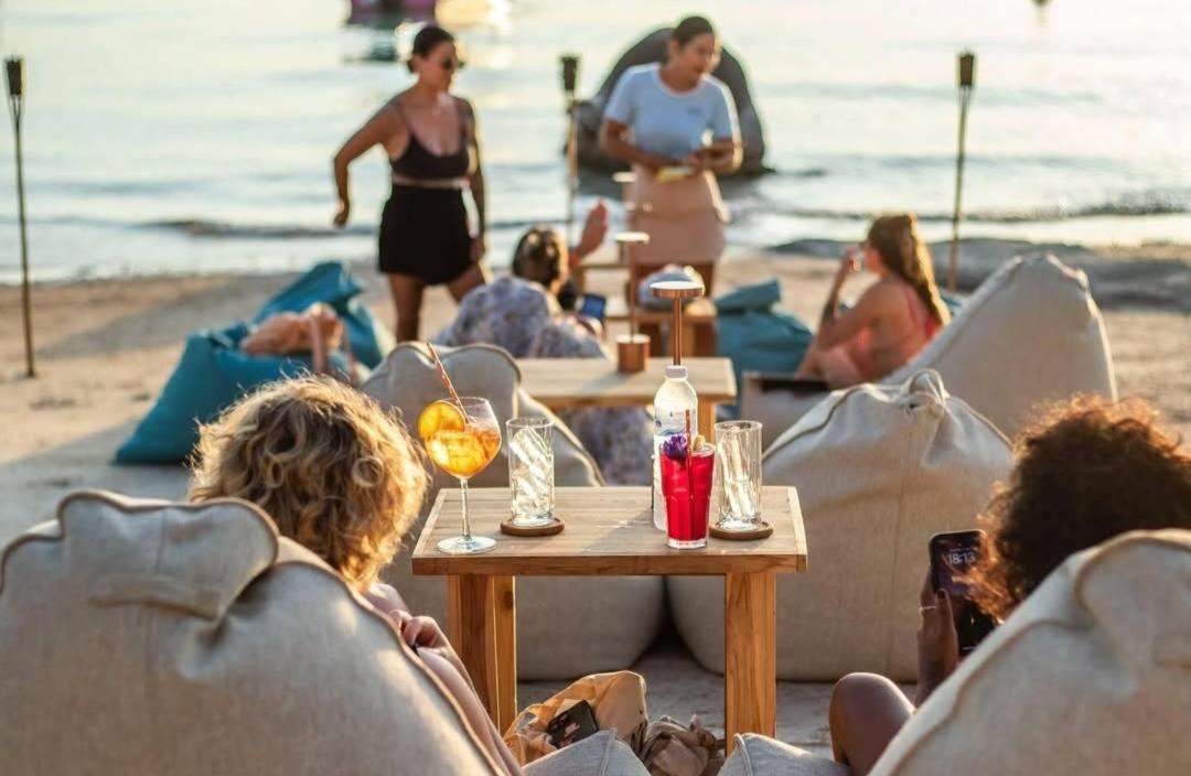Ibiza Beach Club タオ島 エクステリア 写真